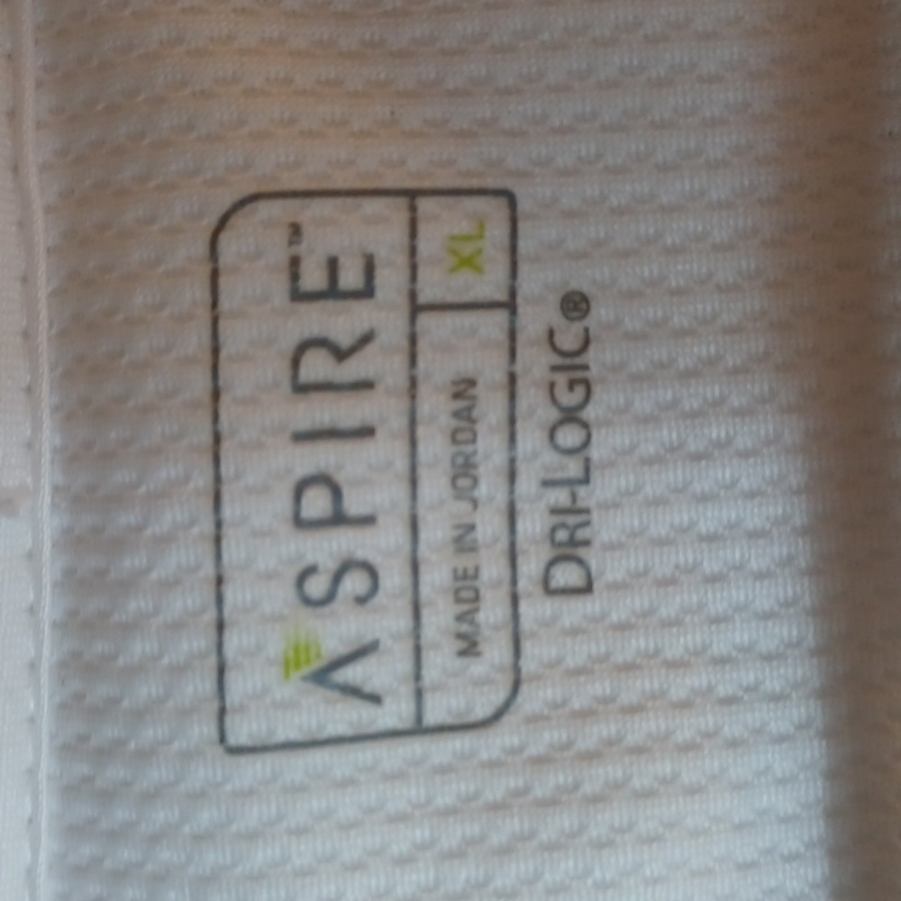 Aspire‎ Dri Logic Womans White Athletic Top XL - Picture 3 of 8
